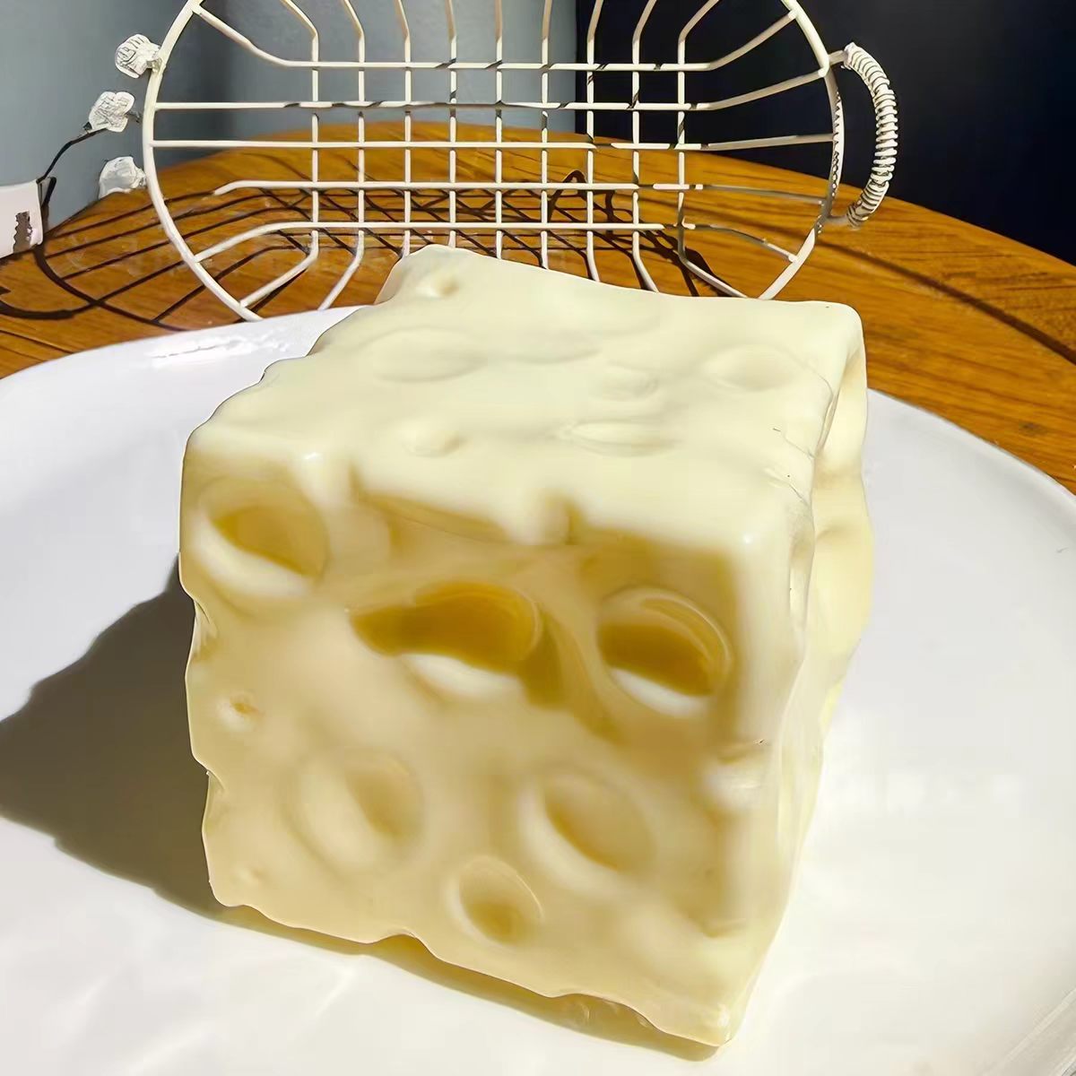 🧀 Giant Swiss Cheese Squishy – Slow Rising Stress Relief Sensory Toy